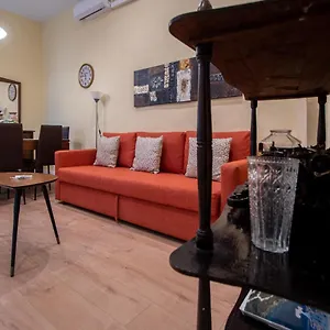 apartamento-casa-senorial-cadiz.hotelsincadiz.net/